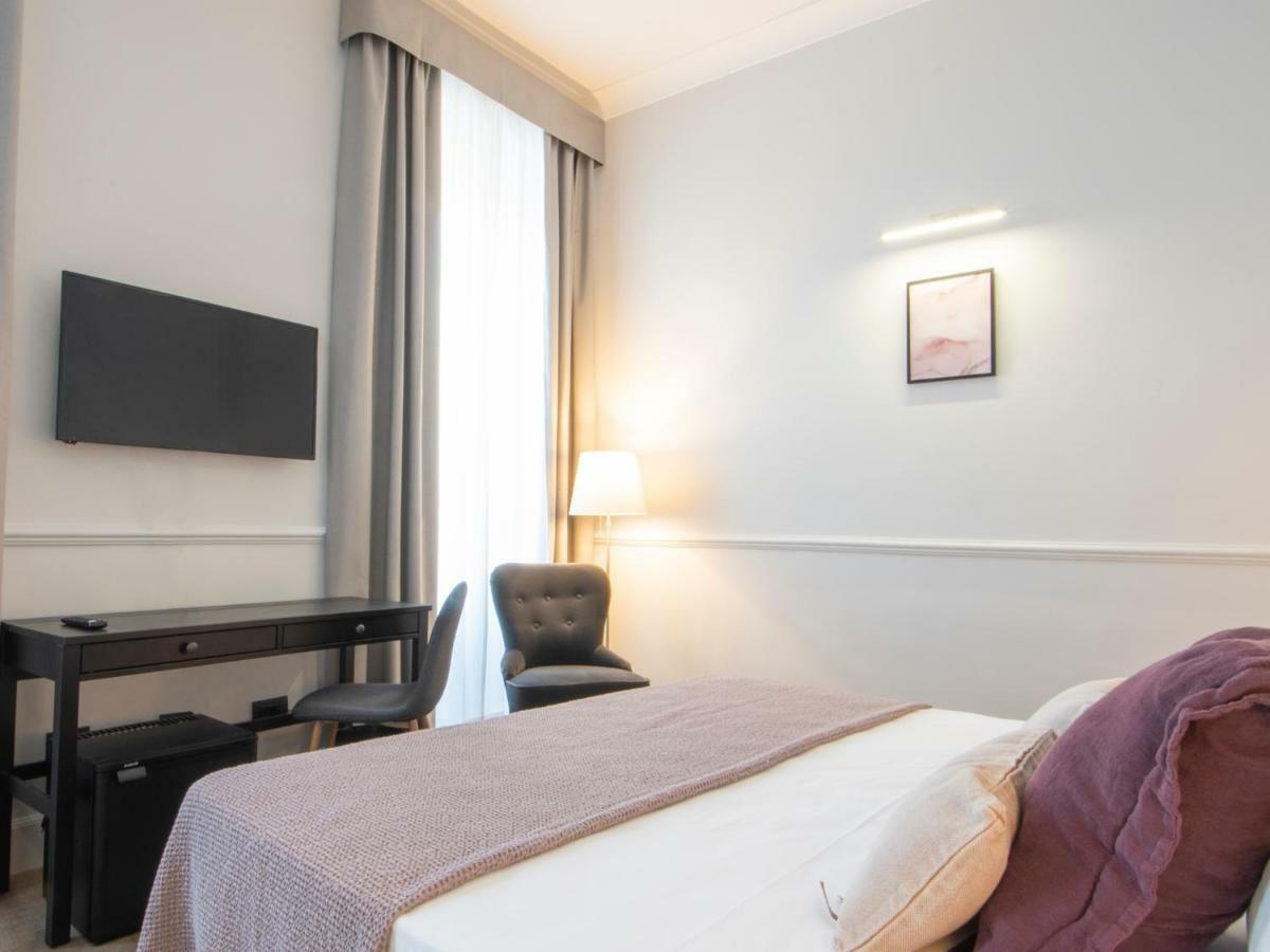 Holidays Suites Navona Rome Bagian luar foto